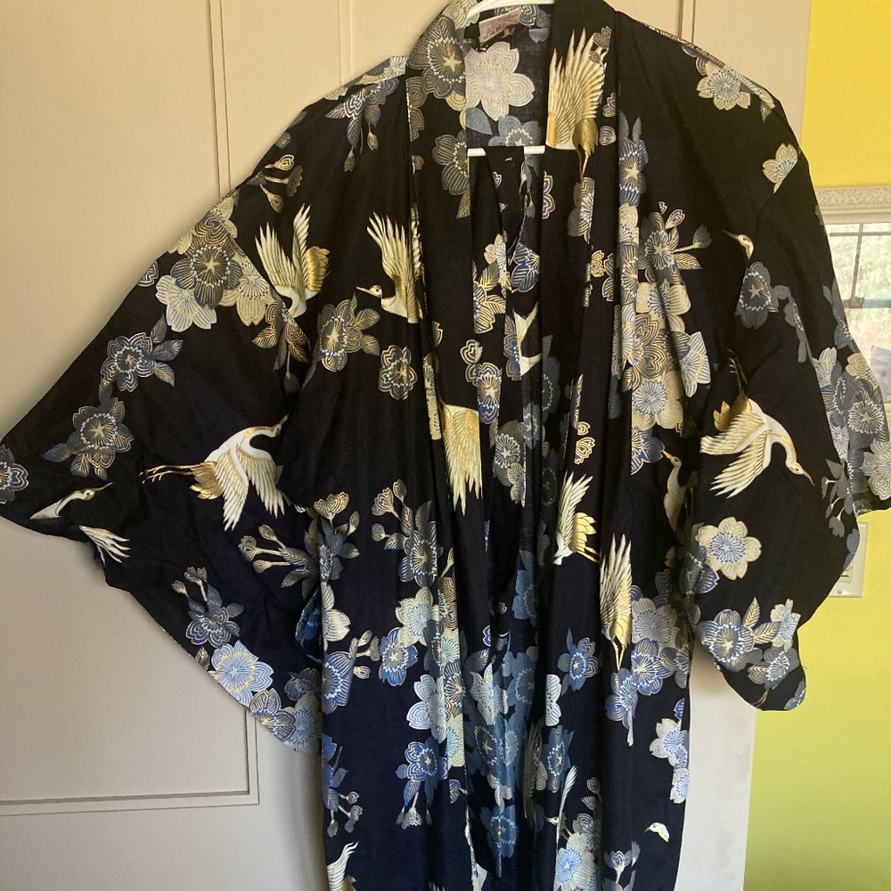 NWOT 100% cotton traditional Japonese robe (made in Japan)  self tie